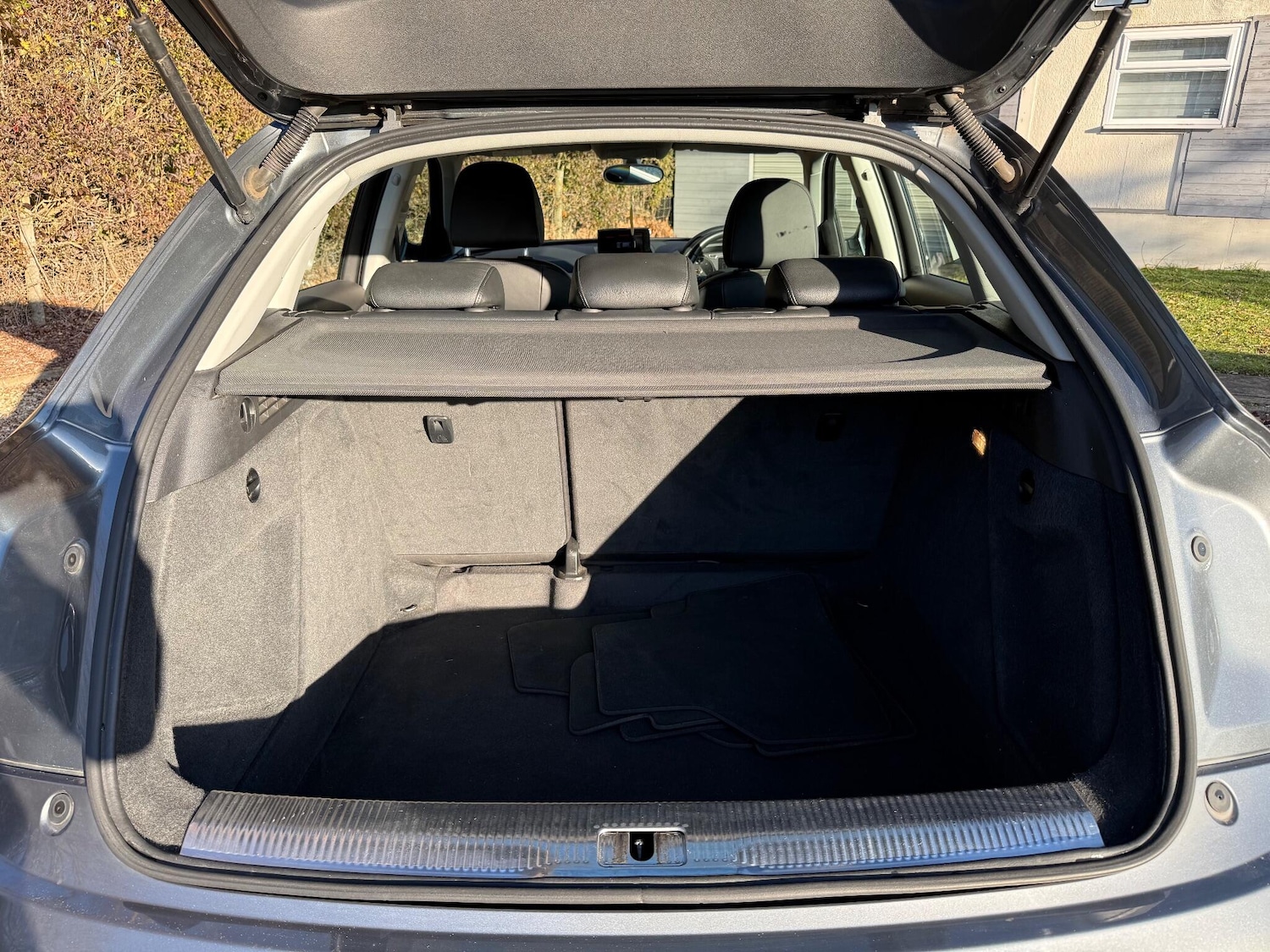 Used Audi Q3 2014 for sale - 77021174: Photo 34