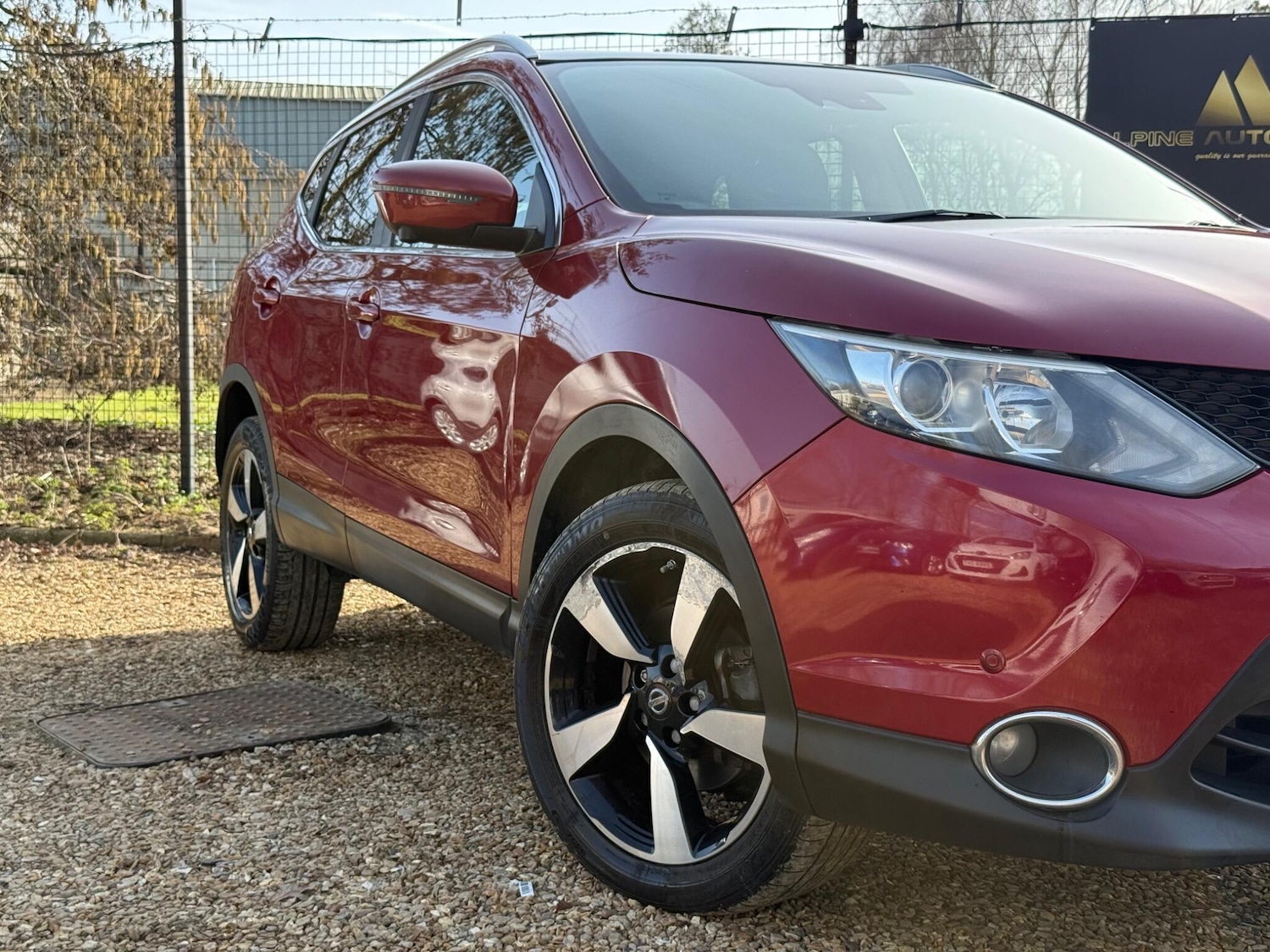 Used Nissan Qashqai for sale - 77671680: Photo 2