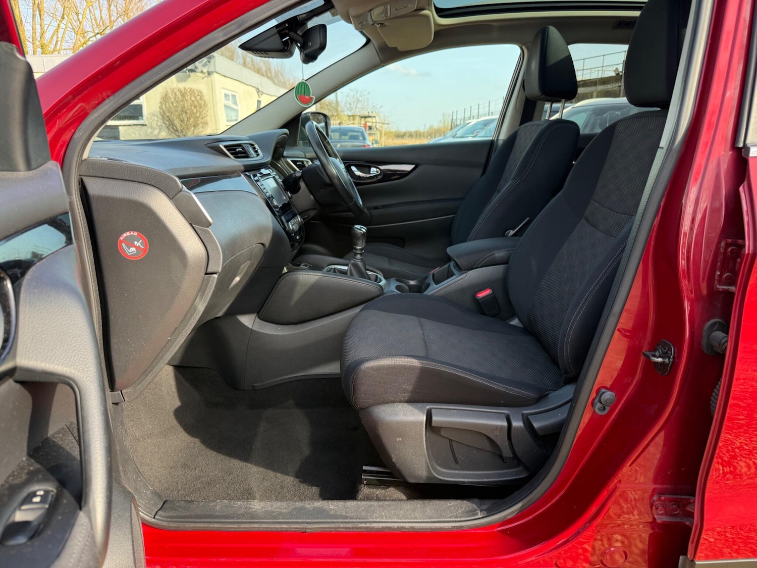 Used Nissan Qashqai for sale - 77671680: Photo 28