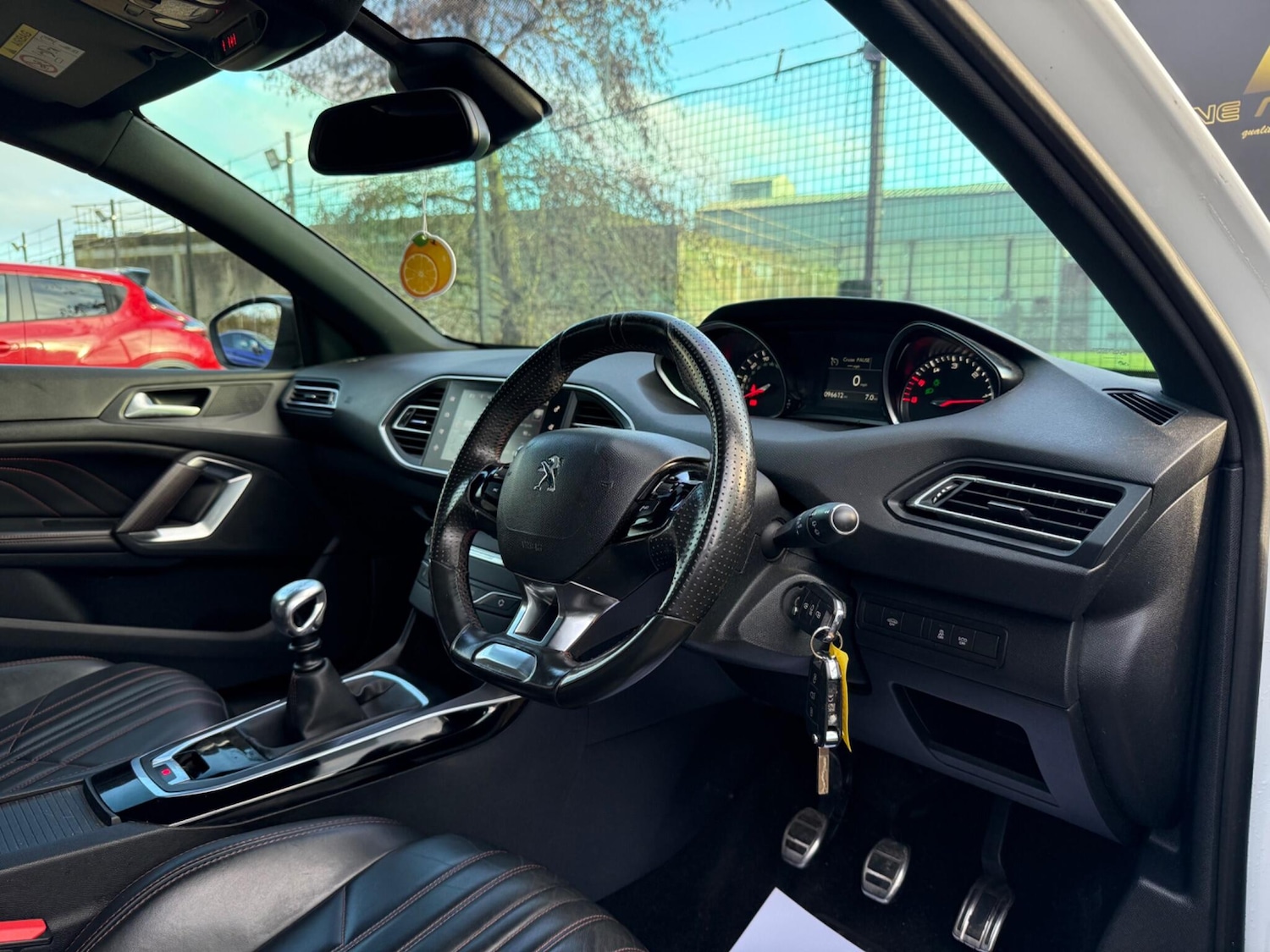 Used Peugeot 308 2016 for sale - 77455249: Photo 10