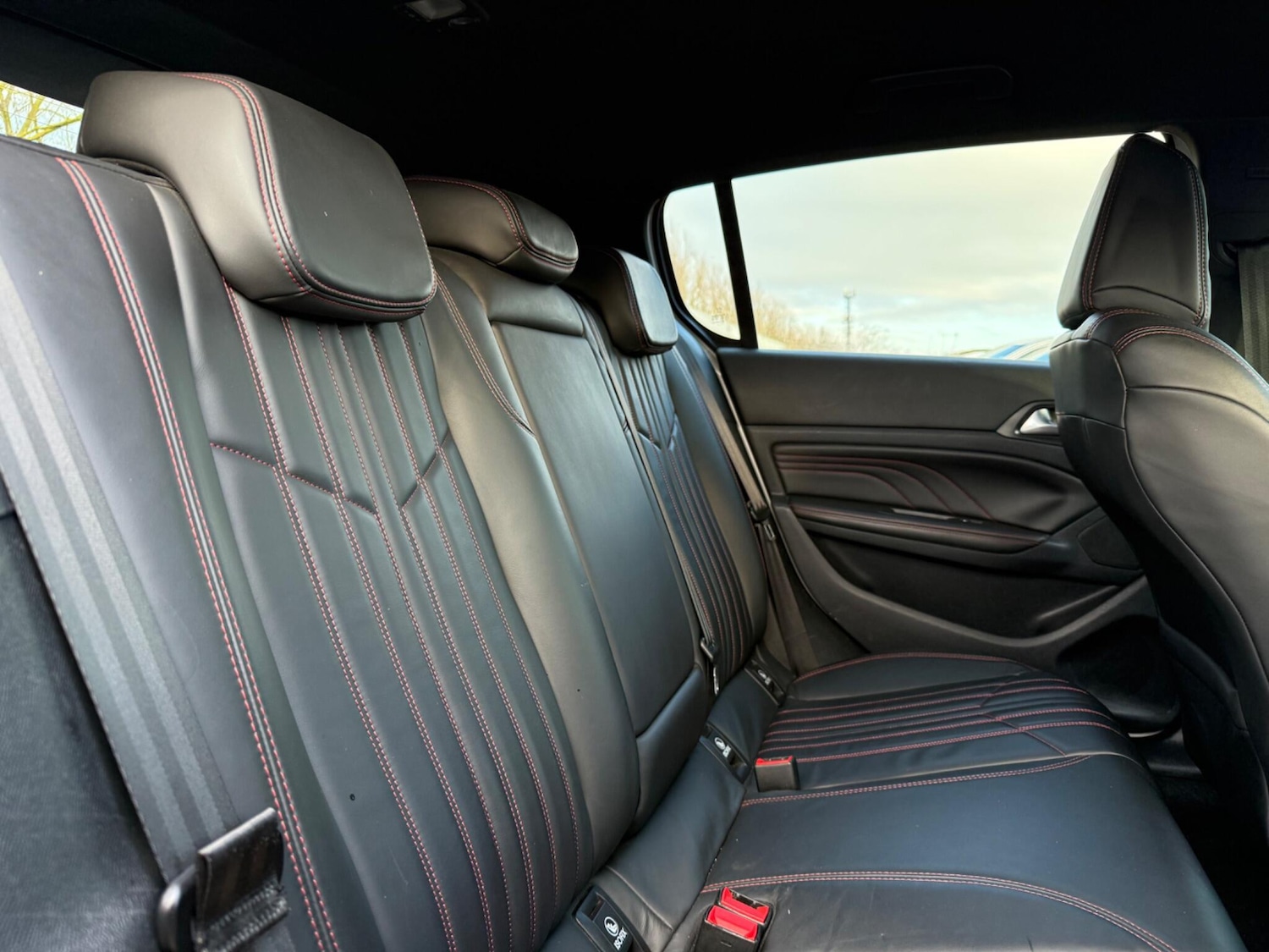 Used Peugeot 308 2016 for sale - 77455249: Photo 20