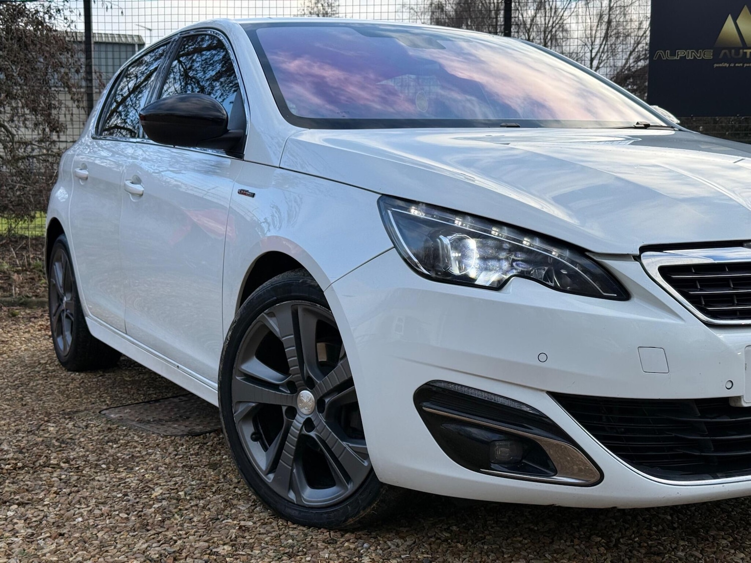 Used Peugeot 308 2016 for sale - 77455249: Photo 5