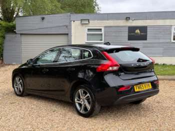Used Volvo V40 2015 for sale - 74679534: Photo