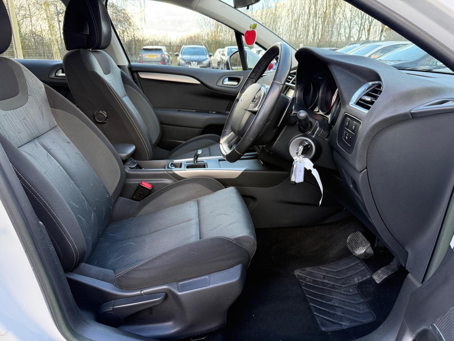 Used Citroen C4 2014 for sale - 77957276: Photo 11