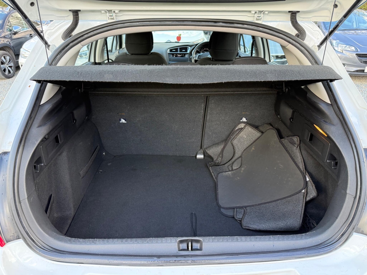 Used Citroen C4 2014 for sale - 77957276: Photo 19