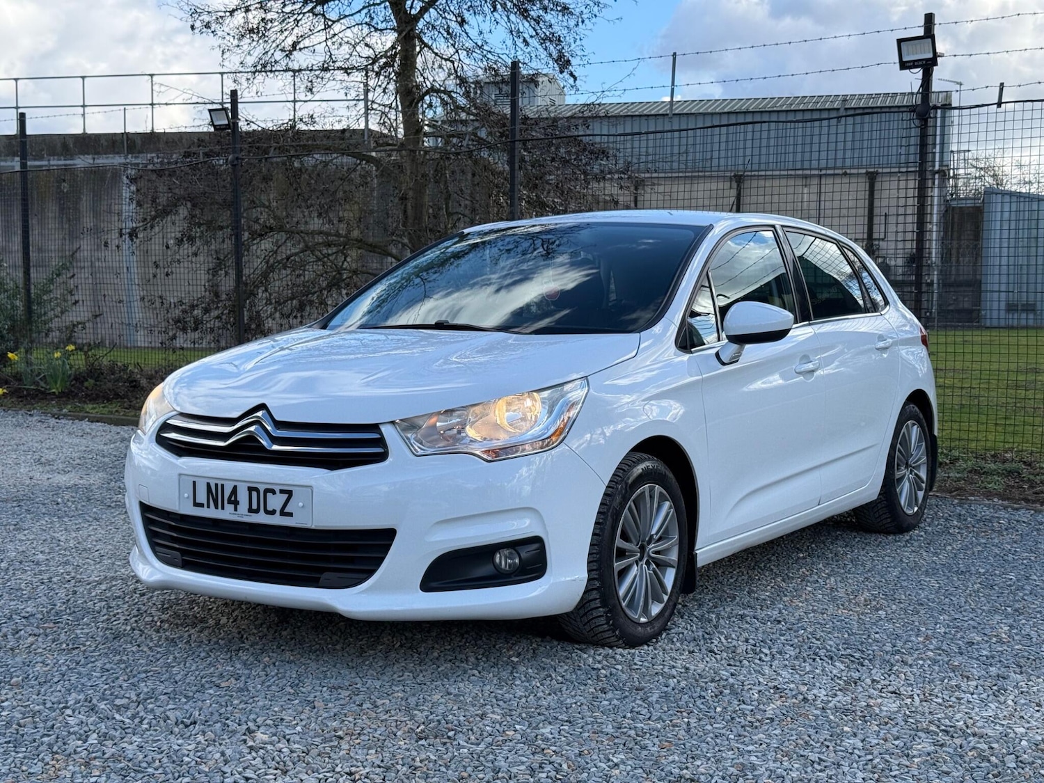 Used Citroen C4 2014 for sale - 77957276: Photo 3