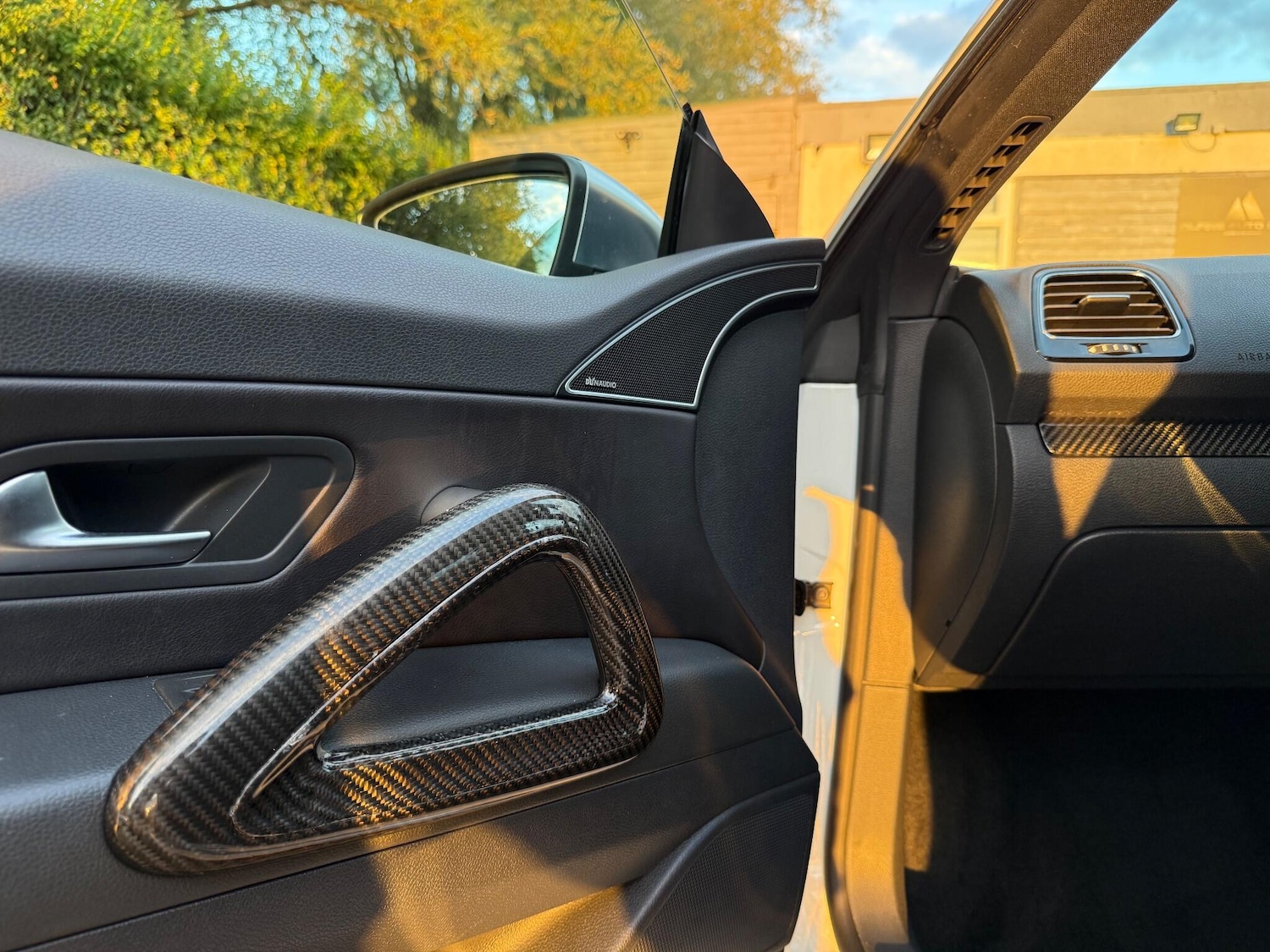 Used Volkswagen Scirocco 2014 for sale - 76560891: Photo 28