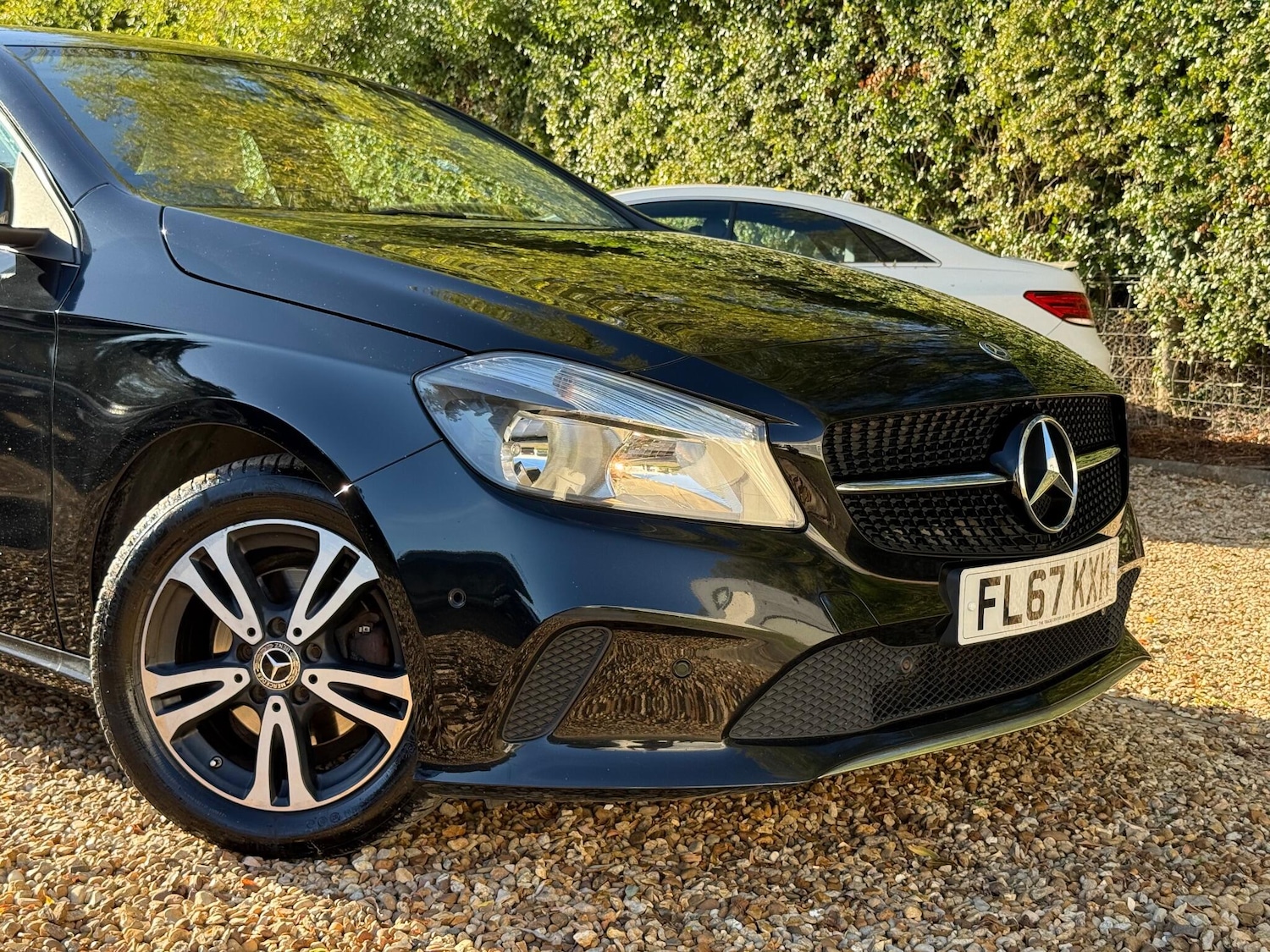 Used Mercedes-Benz A-Class 2017 for sale - 76457854: Photo 2