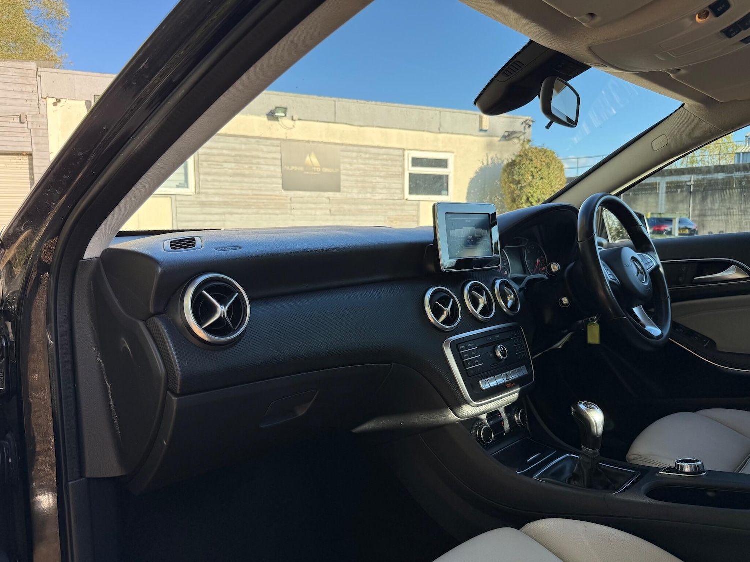 Used Mercedes-Benz A-Class 2017 for sale - 76457854: Photo 25