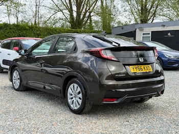 Used Honda Civic 2016 for sale - 78517128: Photo