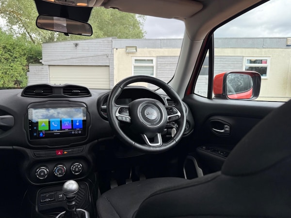 Used Jeep Renegade 2015 for sale - 75609117: Photo 14