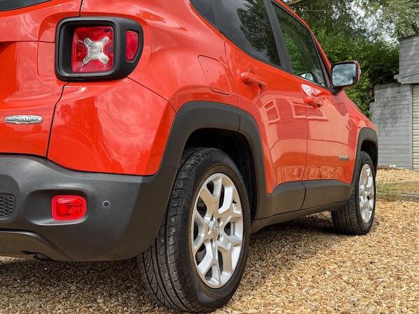 Used Jeep Renegade 2015 for sale - 75609117: Photo 28