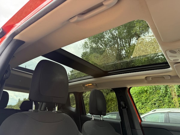 Used Jeep Renegade 2015 for sale - 75609117: Photo 30