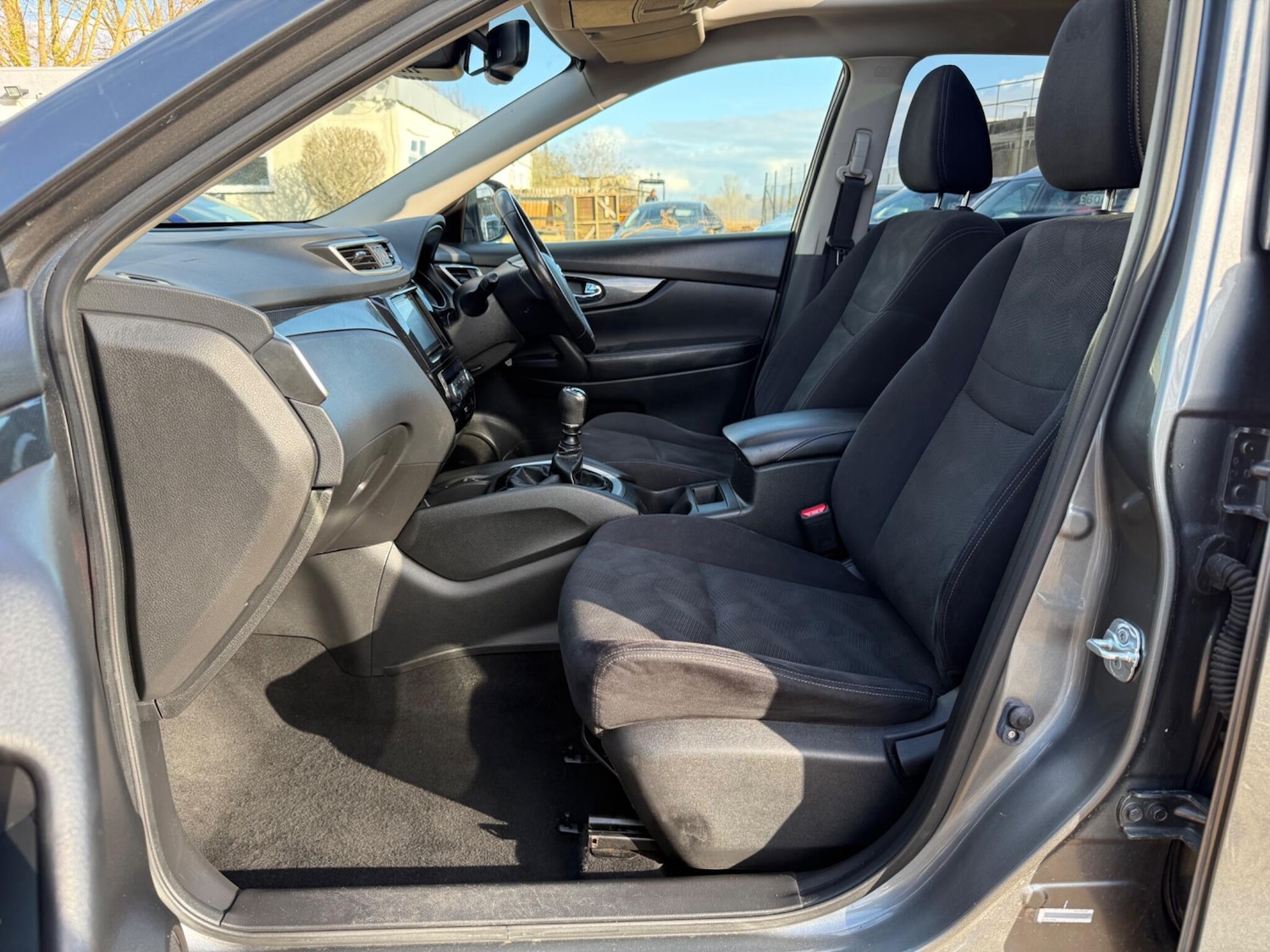 Used Nissan X-Trail 2017 for sale - 77637669: Photo 26