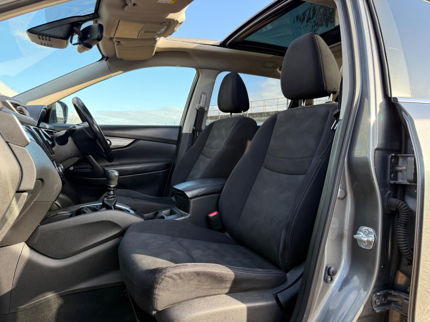 Used Nissan X-Trail 2017 for sale - 77637669: Photo 27