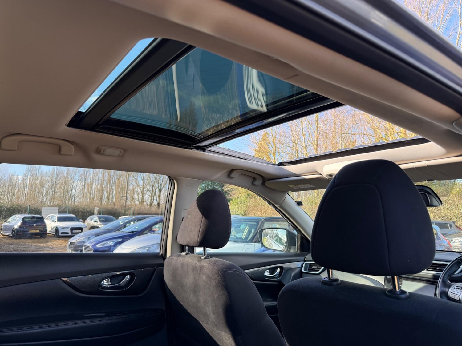 Used Nissan X-Trail 2017 for sale - 77637669: Photo 32