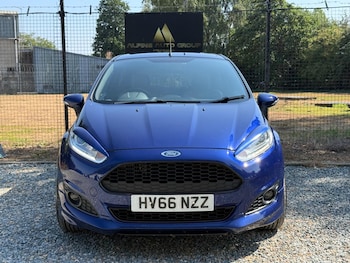 Used Ford Fiesta 2016 for sale - 79303988: Photo