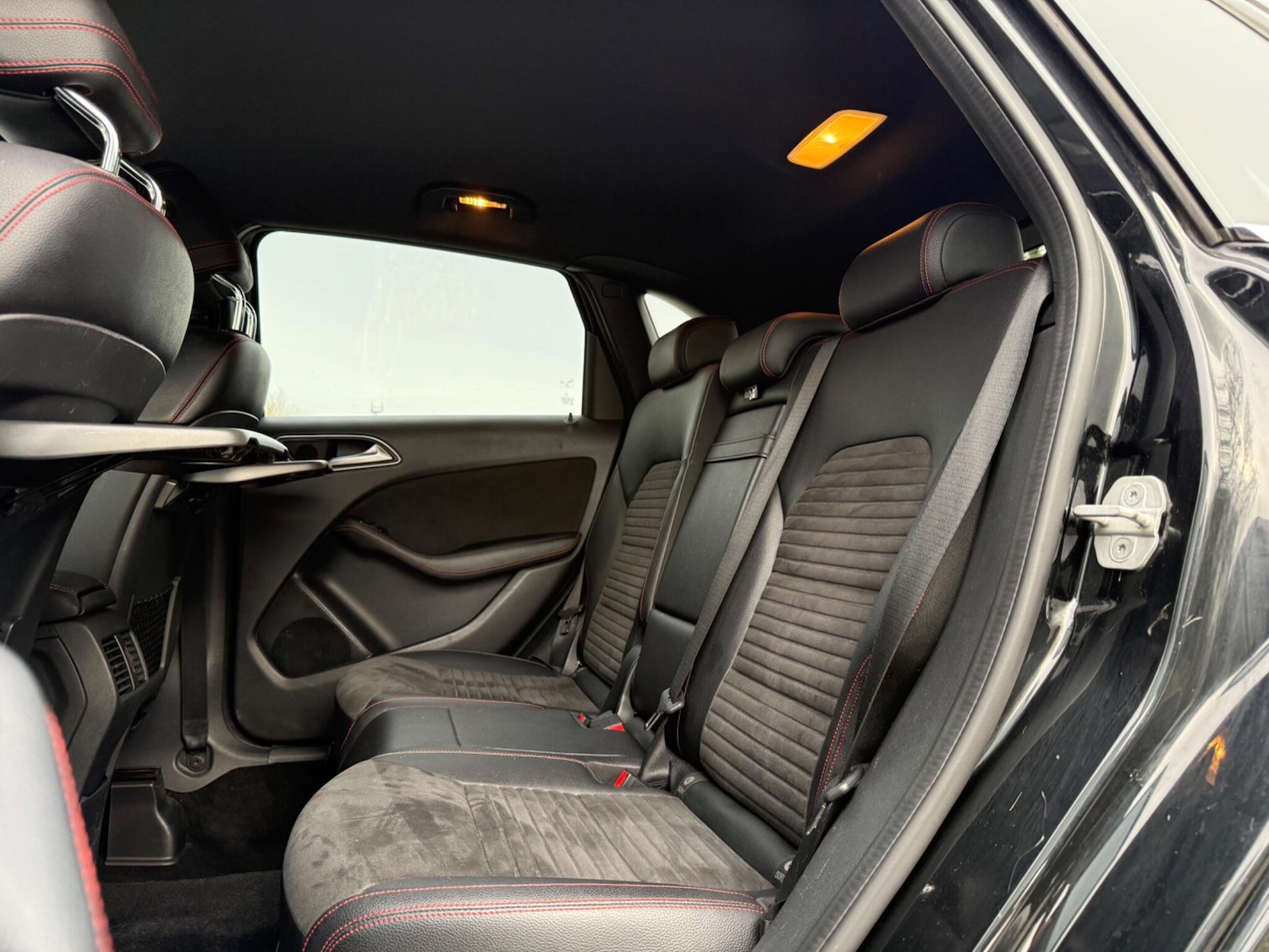 Used Mercedes-Benz B Class for sale - 77957116: Photo 24