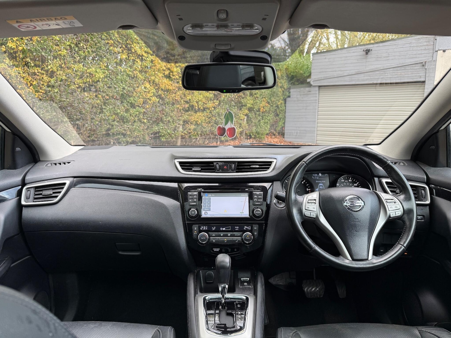 Used Nissan Qashqai 2014 for sale - 76433011: Photo 14