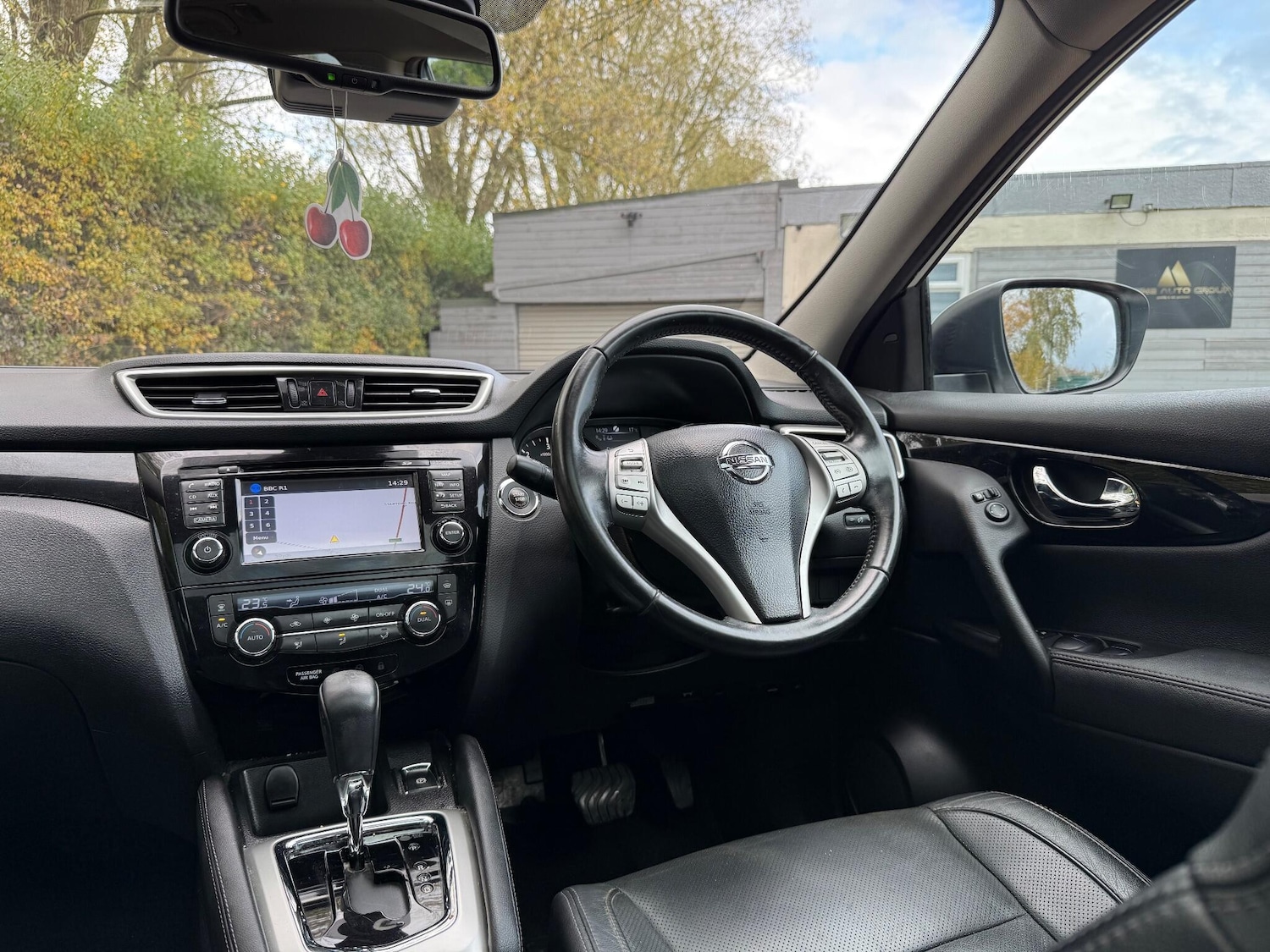 Used Nissan Qashqai 2014 for sale - 76433011: Photo 15