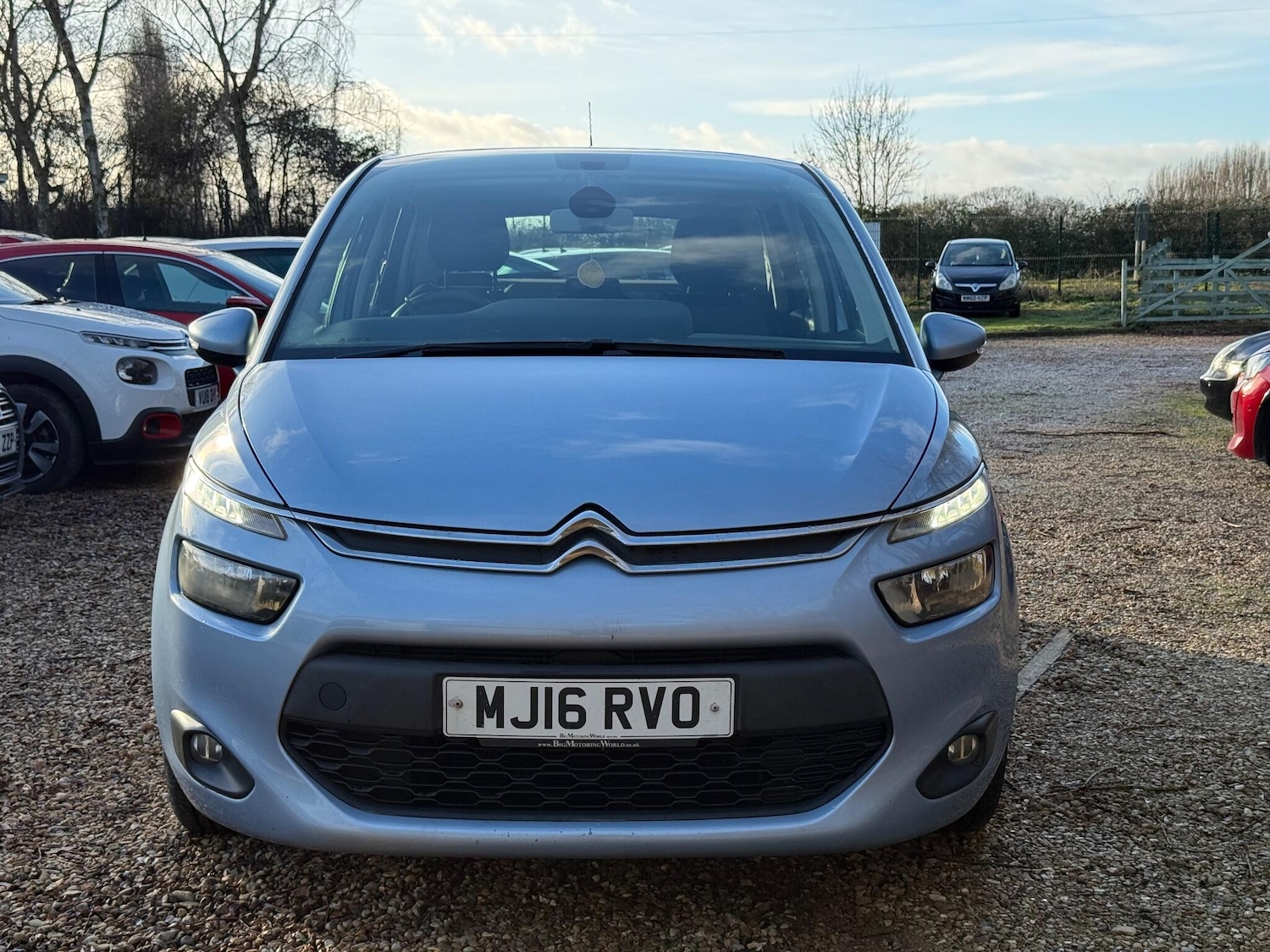 Used Citroen C4 Picasso 2016 for sale - 77144038: Photo 2