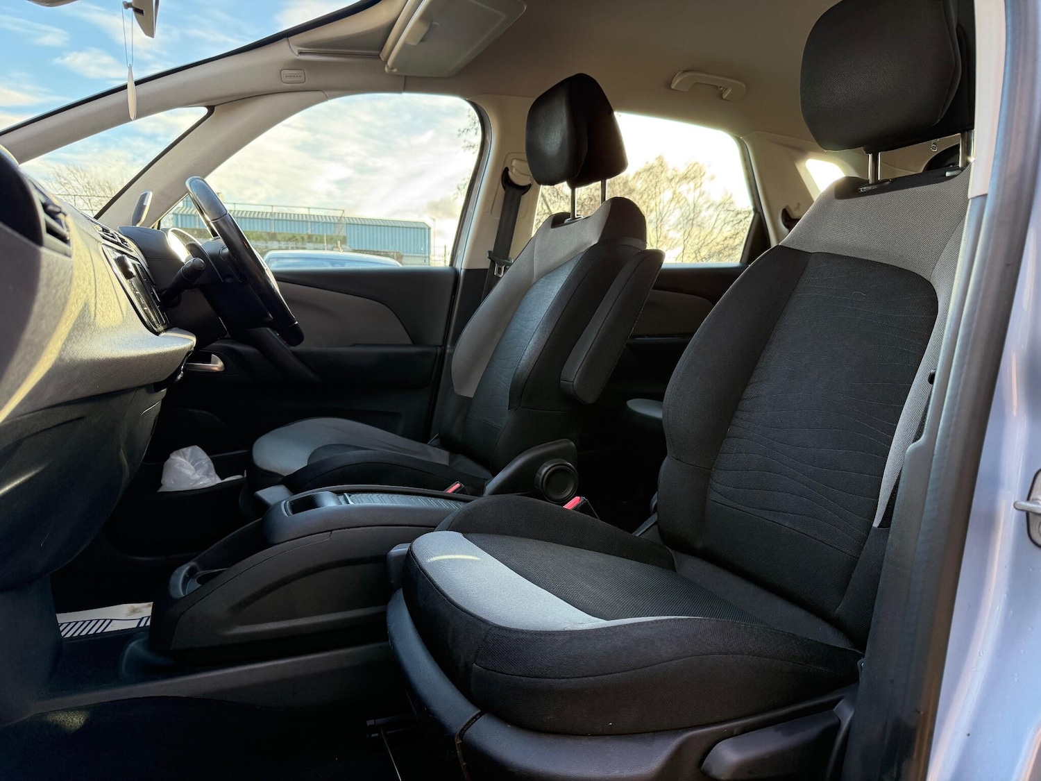 Used Citroen C4 Picasso 2016 for sale - 77144038: Photo 29