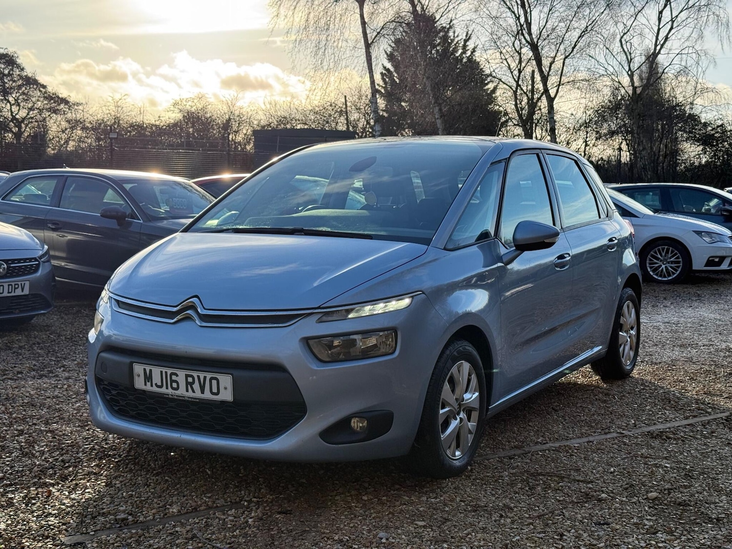 Used Citroen C4 Picasso 2016 for sale - 77144038: Photo 3