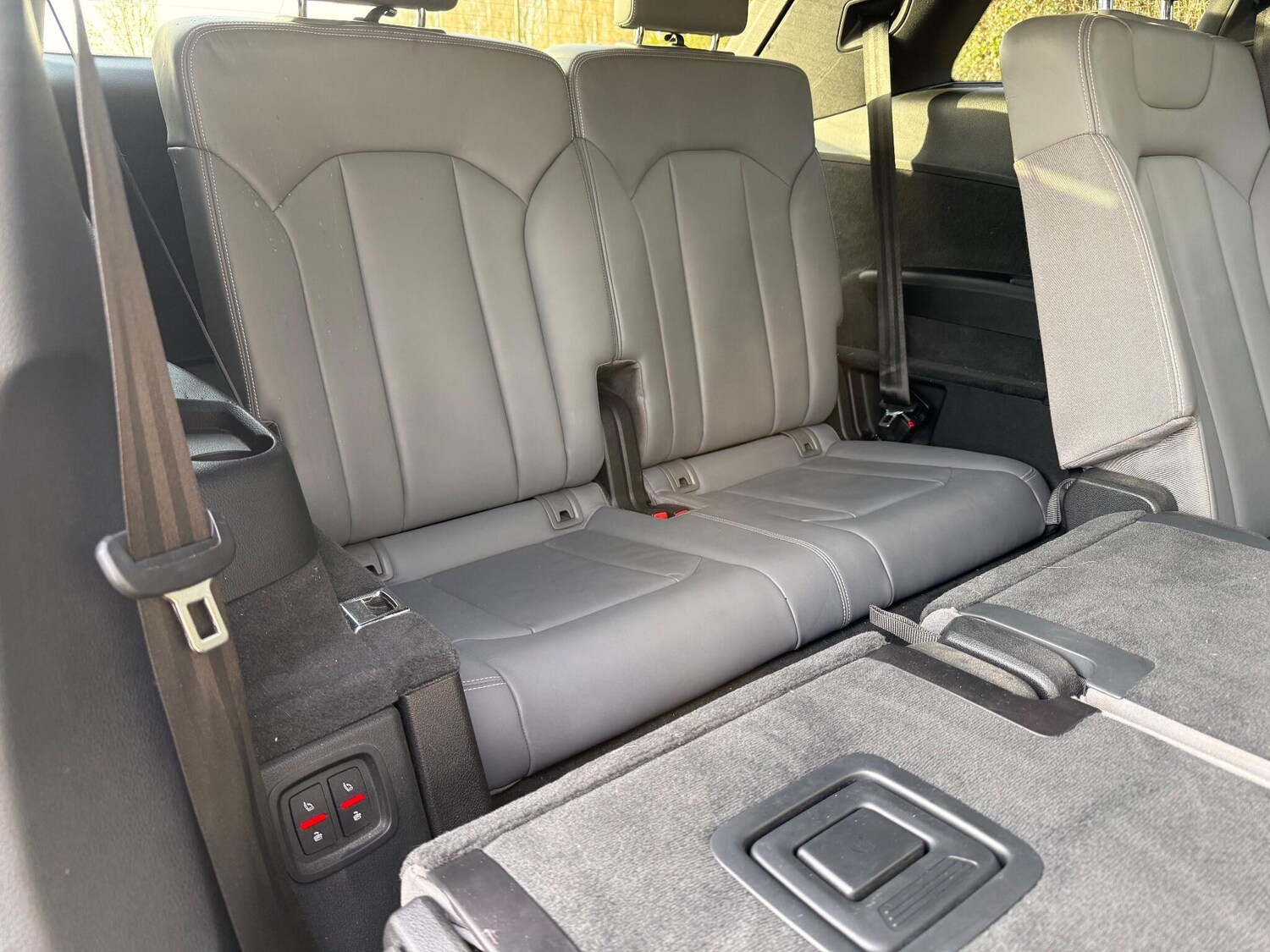 Used Audi Q7 2015 for sale - 77191535: Photo 30