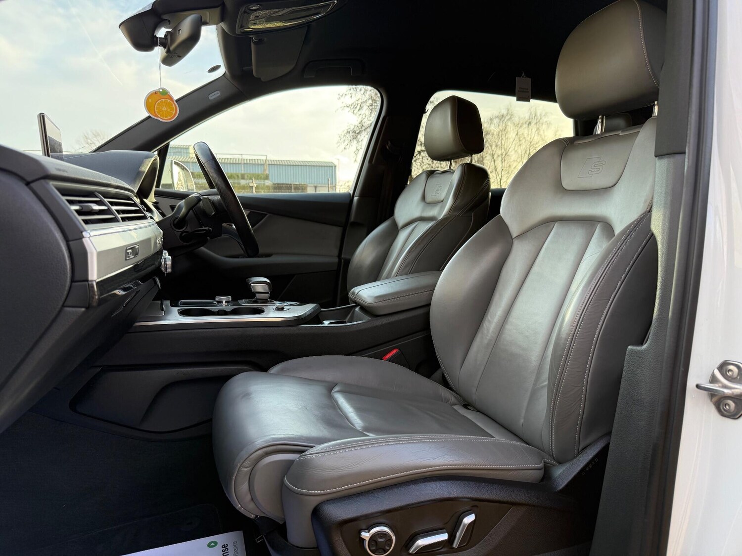 Used Audi Q7 2015 for sale - 77191535: Photo 48