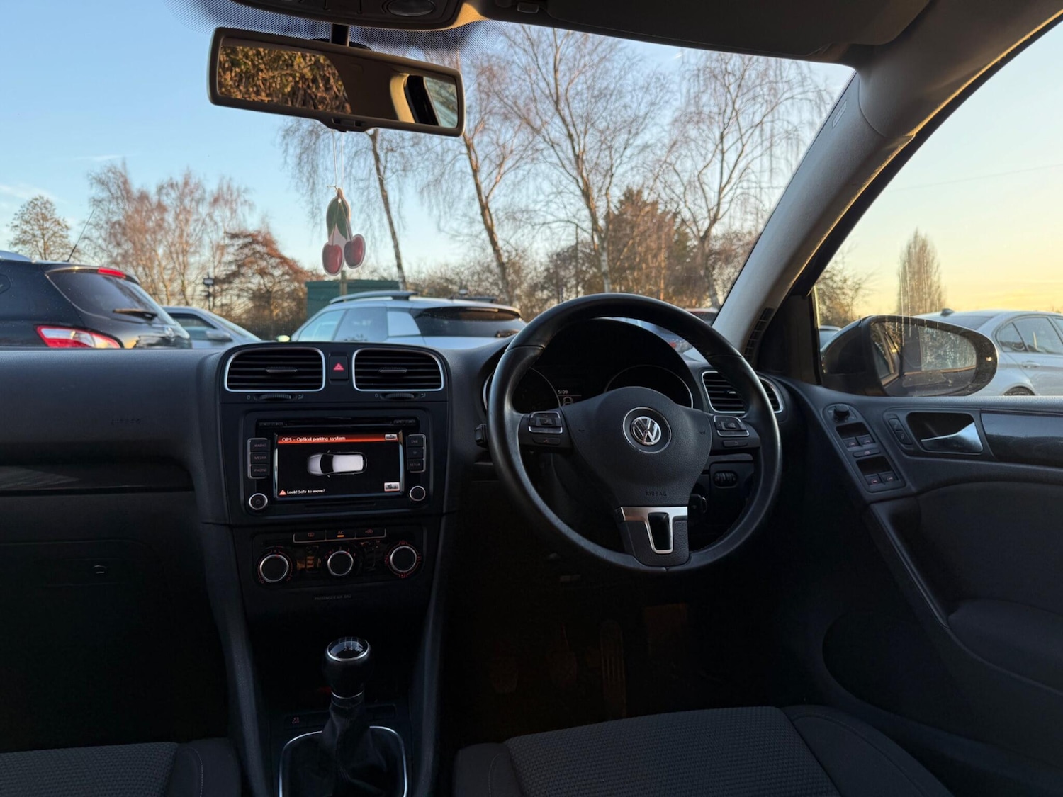 Used Volkswagen Golf 2011 for sale - 77738362: Photo 13