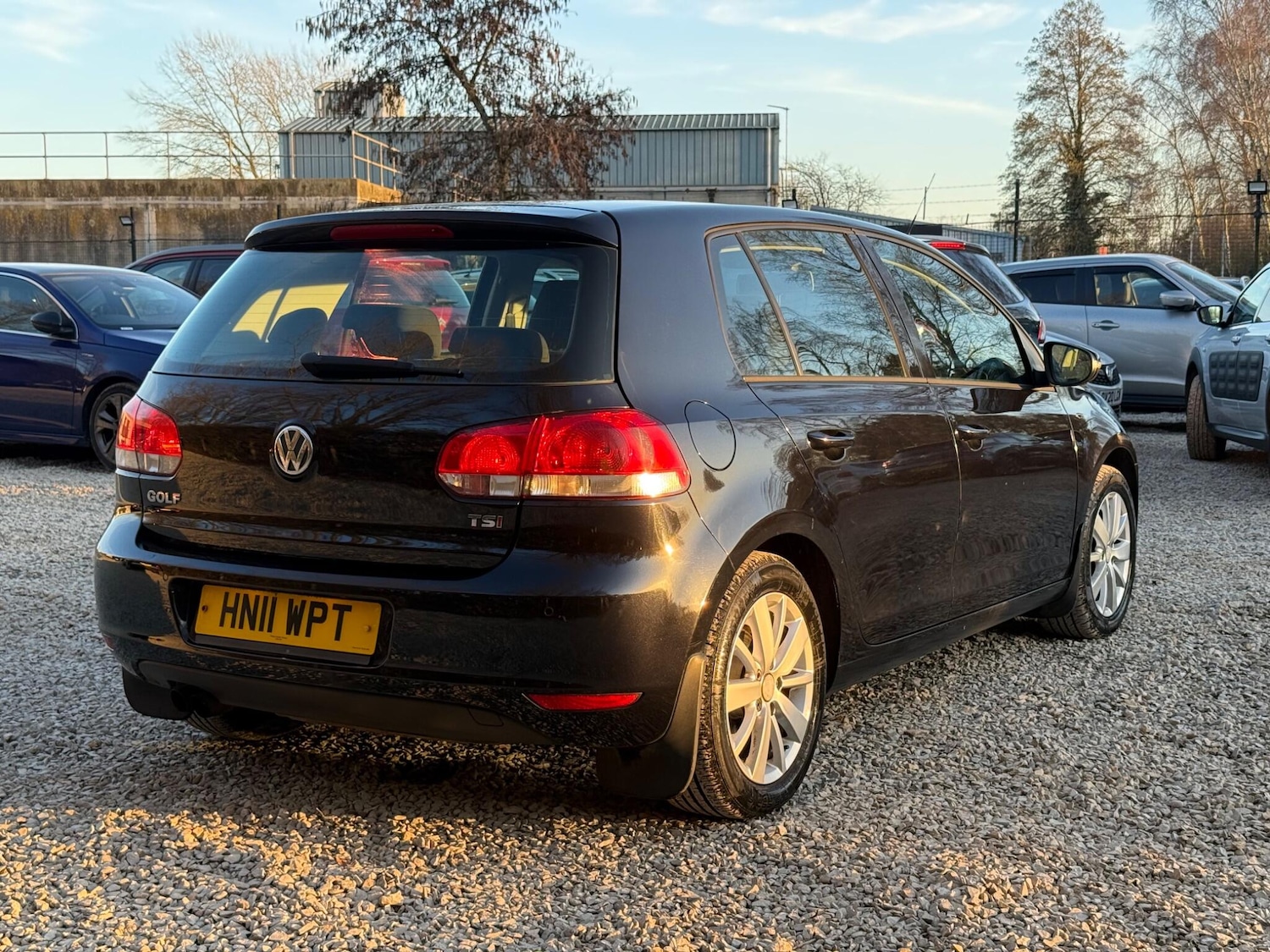 Used Volkswagen Golf 2011 for sale - 77738362: Photo 4