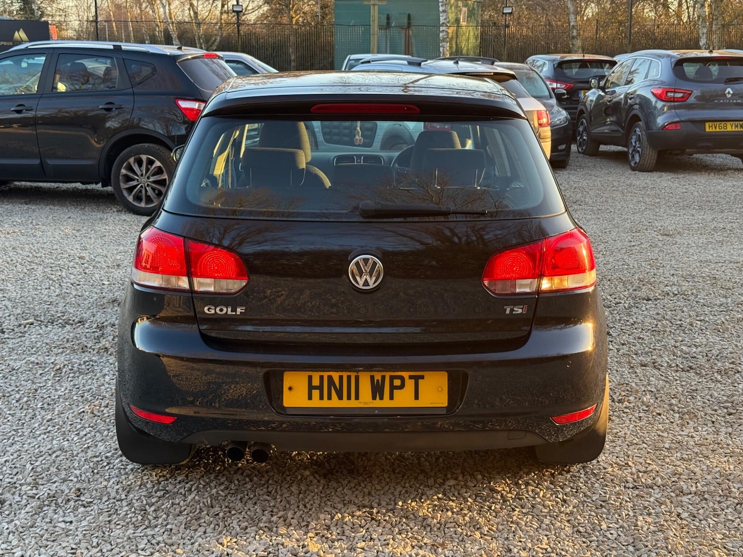 Used Volkswagen Golf 2011 for sale - 77738362: Photo 5