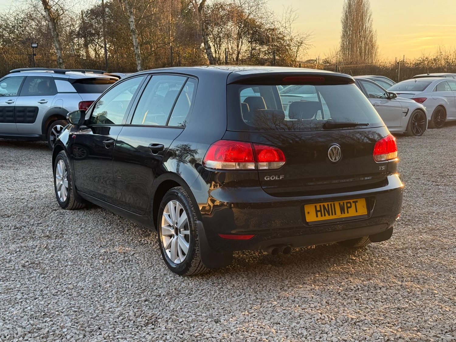 Used Volkswagen Golf 2011 for sale - 77738362: Photo 6