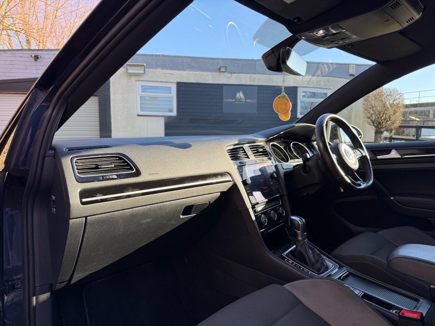 Used Volkswagen Golf for sale - 77190907: Photo 18