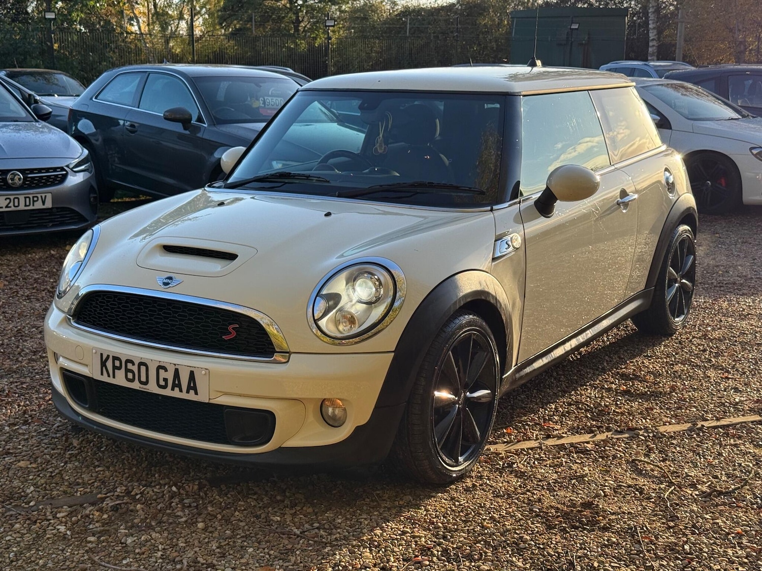 Used MINI Hatch 2010 for sale - 76433181: Photo 4