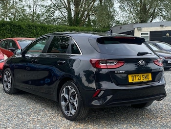 Used Kia Ceed 2021 for sale - 78796840: Photo