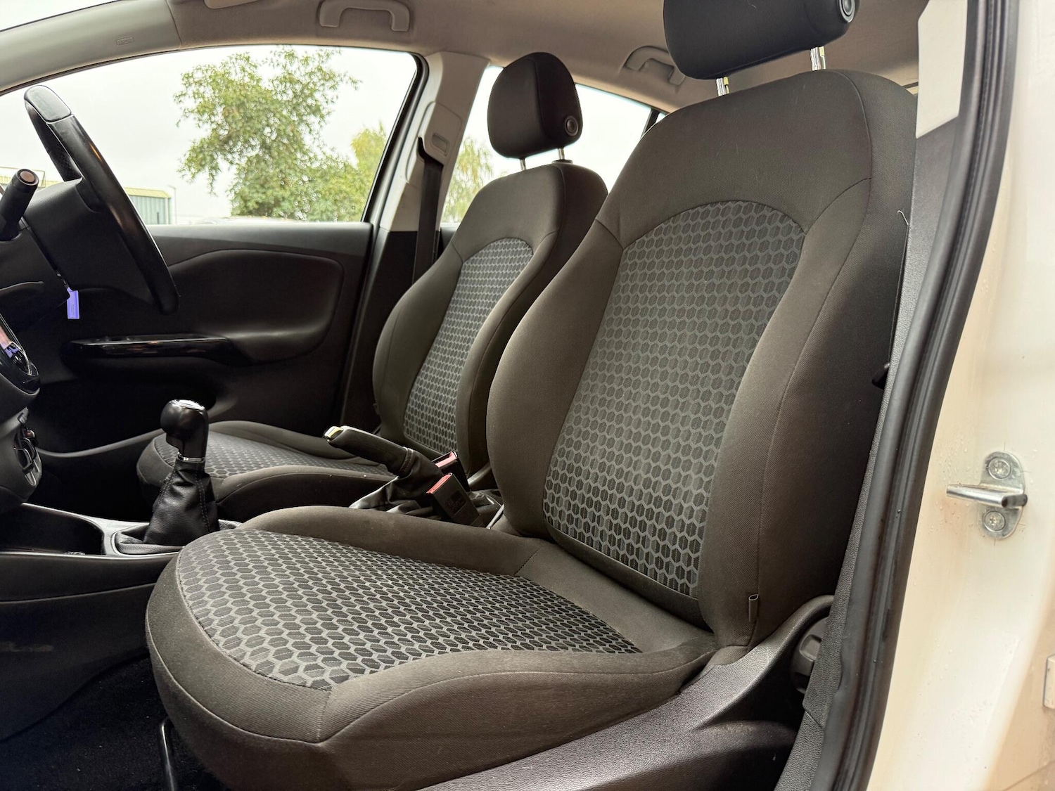 Used Vauxhall Corsa 2015 for sale - 76433307: Photo 24