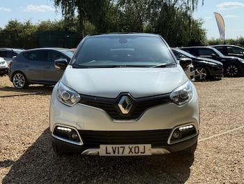 Used Renault Captur 2017 for sale - 75449338: Photo