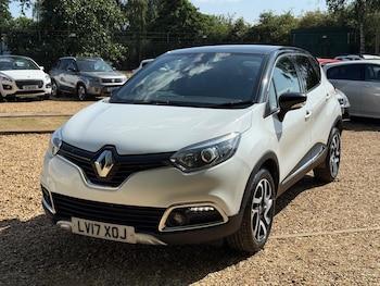 Used Renault Captur 2017 for sale - 75449338: Photo