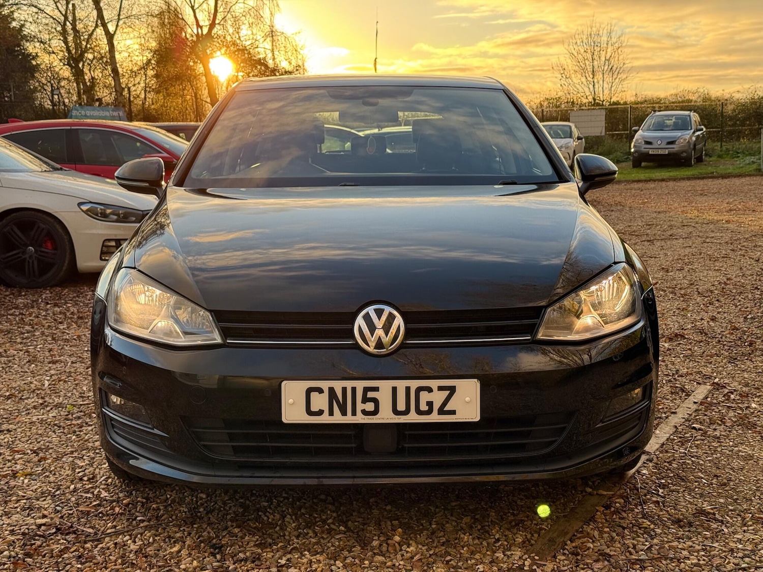 Used Volkswagen Golf 2015 for sale - 76620187: Photo 2