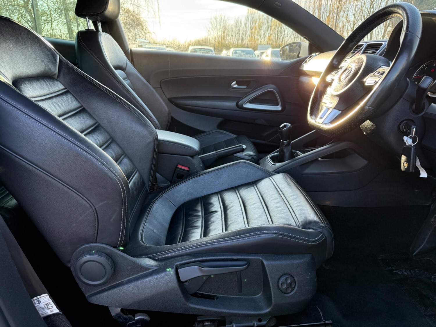 Used Volkswagen Scirocco 2014 for sale - 77977892: Photo 12