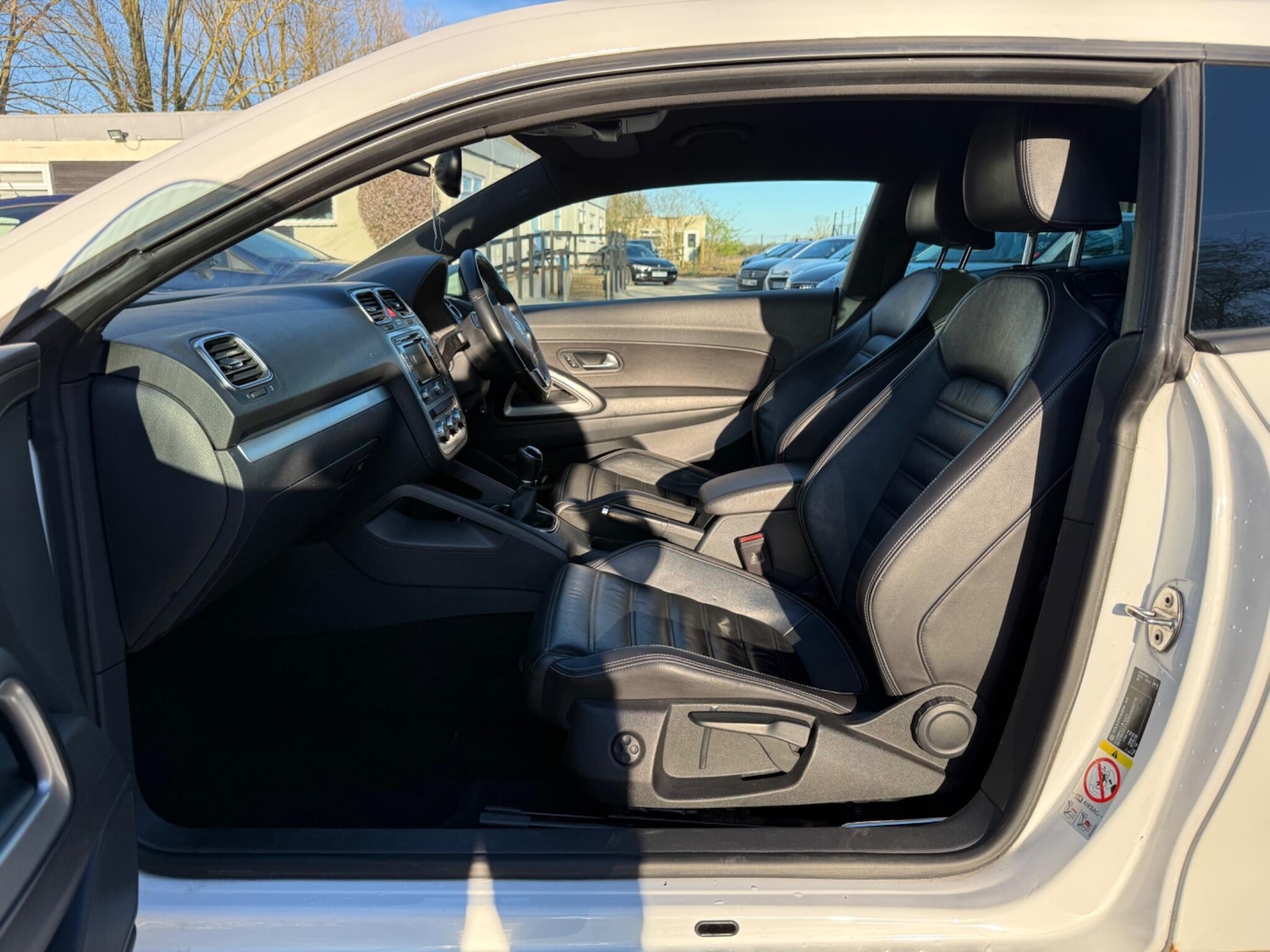 Used Volkswagen Scirocco 2014 for sale - 77977892: Photo 17