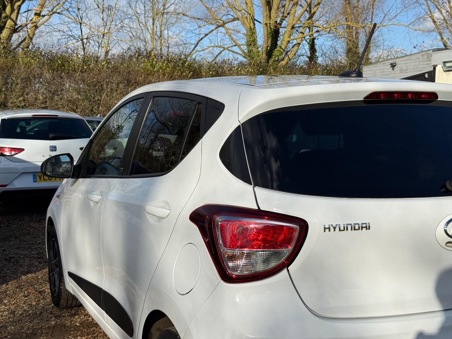 Used Hyundai i10 2018 for sale - 77637619: Photo 10