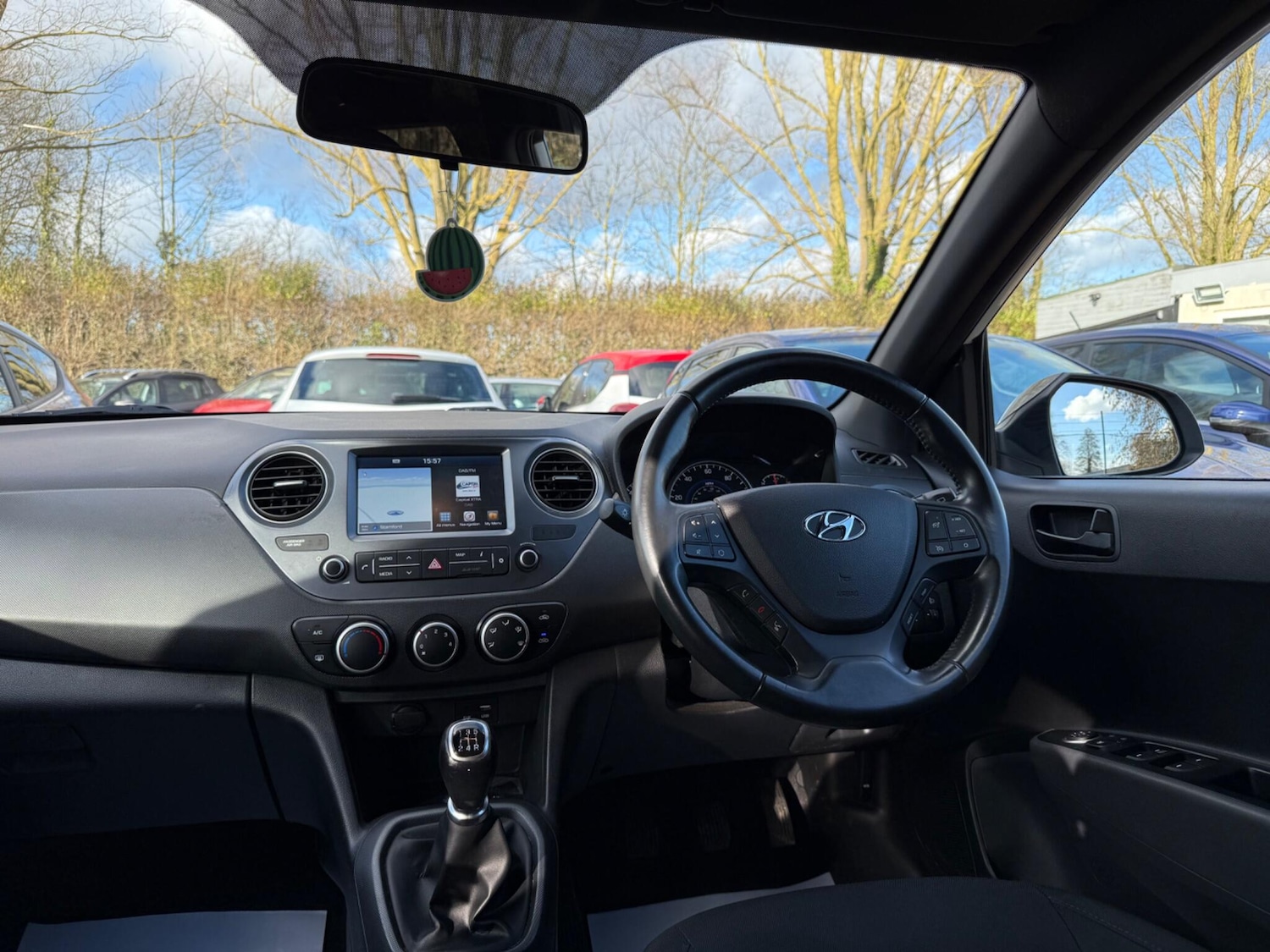 Used Hyundai i10 2018 for sale - 77637619: Photo 25