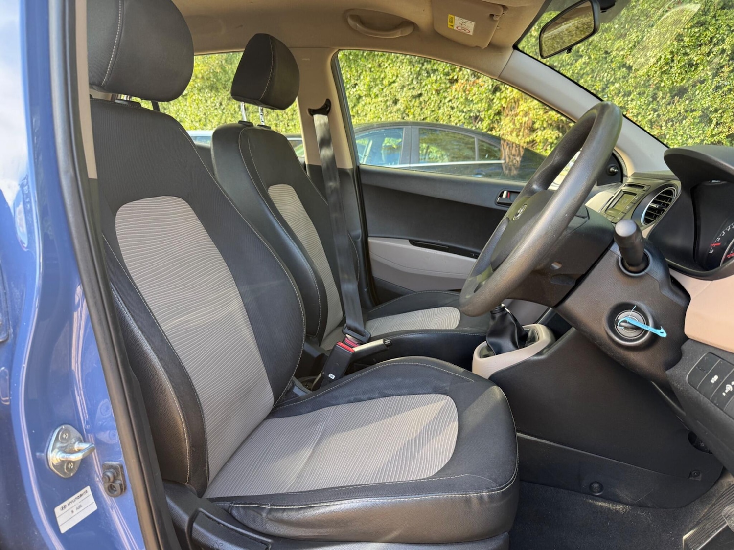 Used Hyundai i10 2015 for sale - 76020693: Photo 14