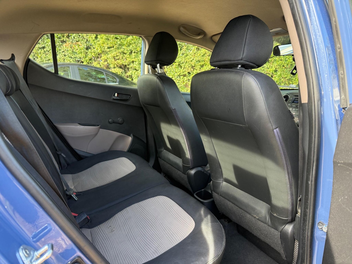 Used Hyundai i10 2015 for sale - 76020693: Photo 15