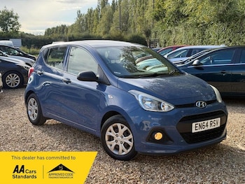 Used Hyundai i10 2015 for sale - 76020693: Photo