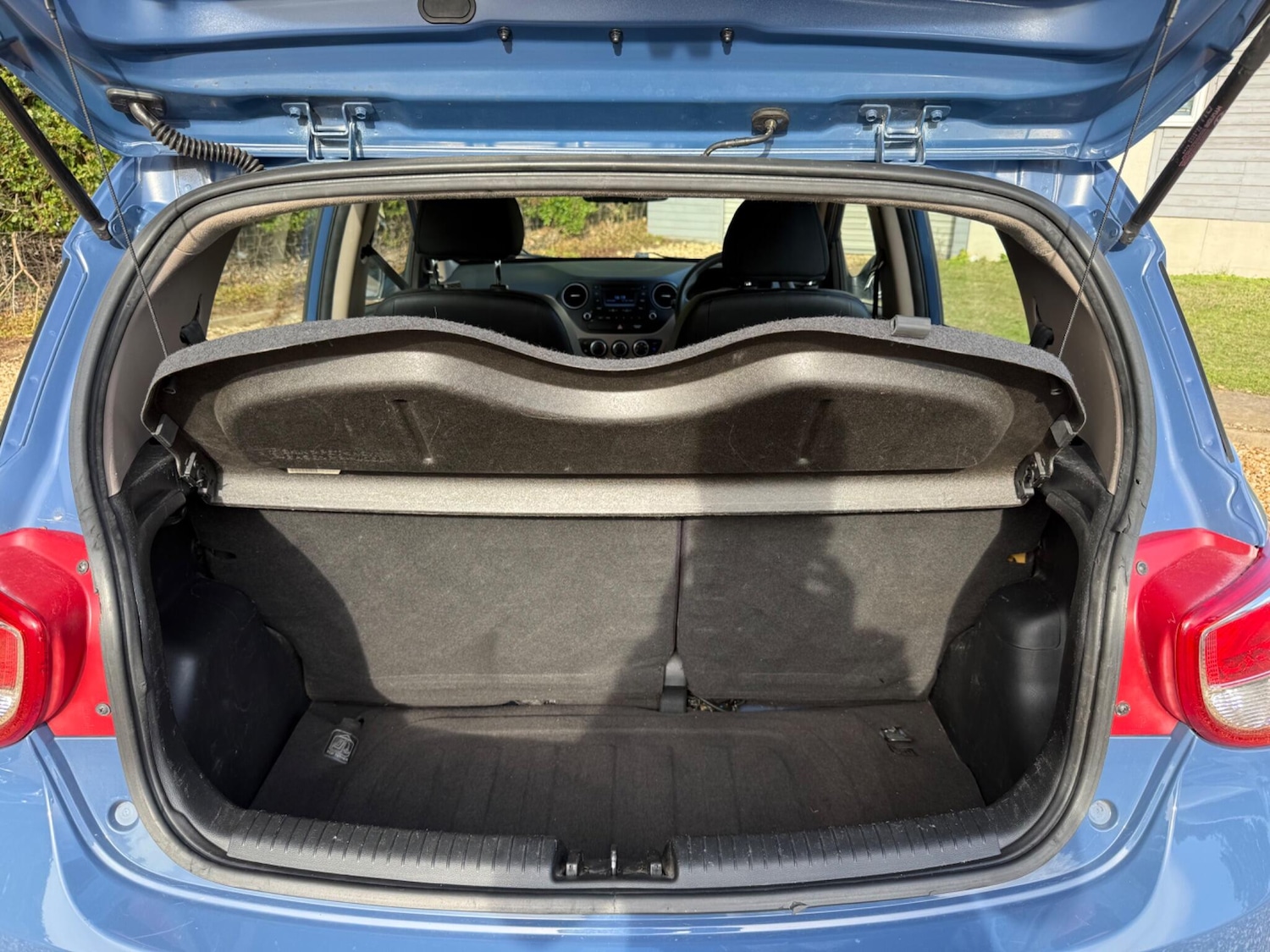 Used Hyundai i10 2015 for sale - 76020693: Photo 21