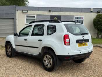 Used Dacia Duster 2015 for sale - 74965204: Photo