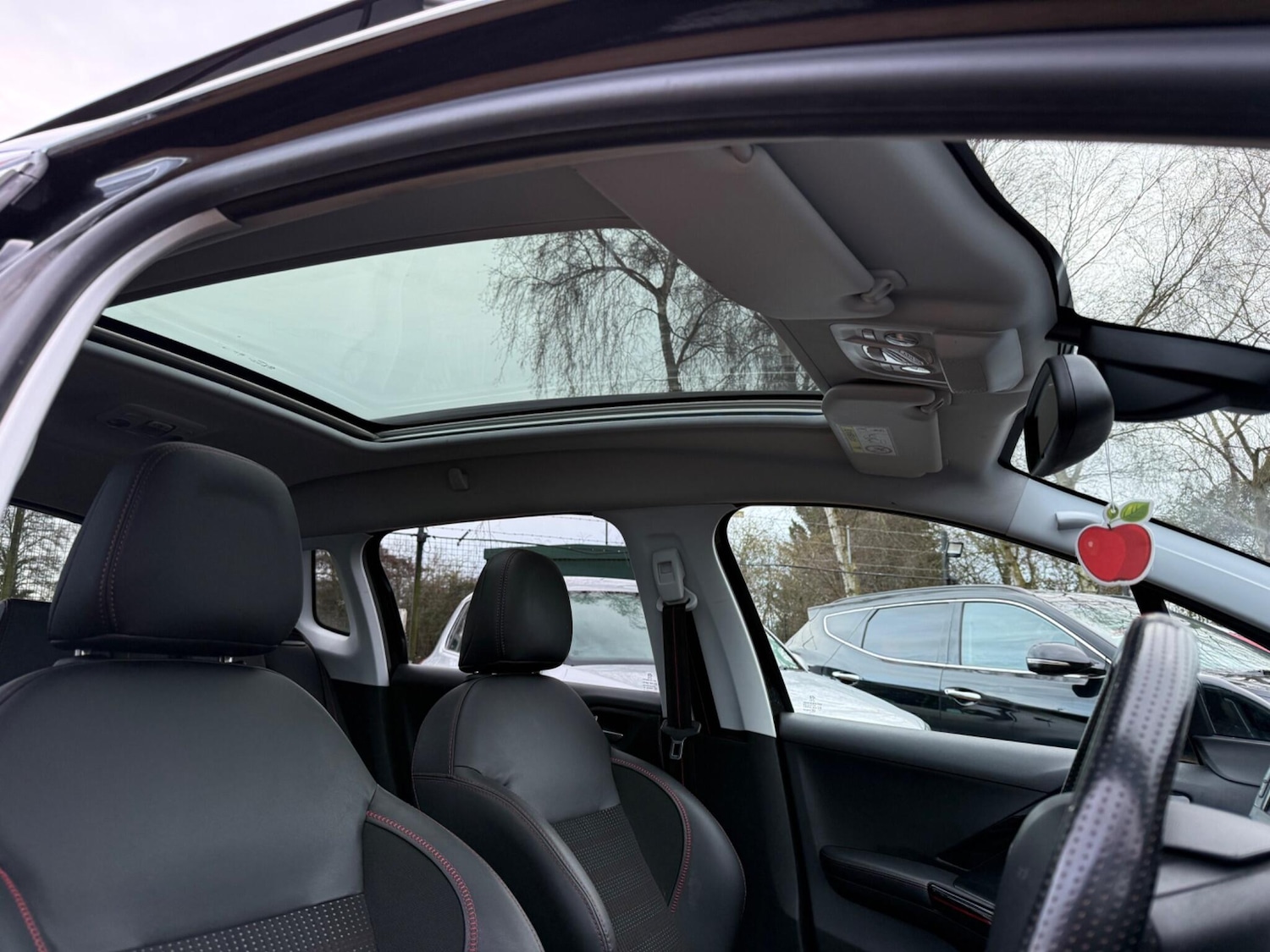 Used Peugeot 2008 2017 for sale - 77395824: Photo 13